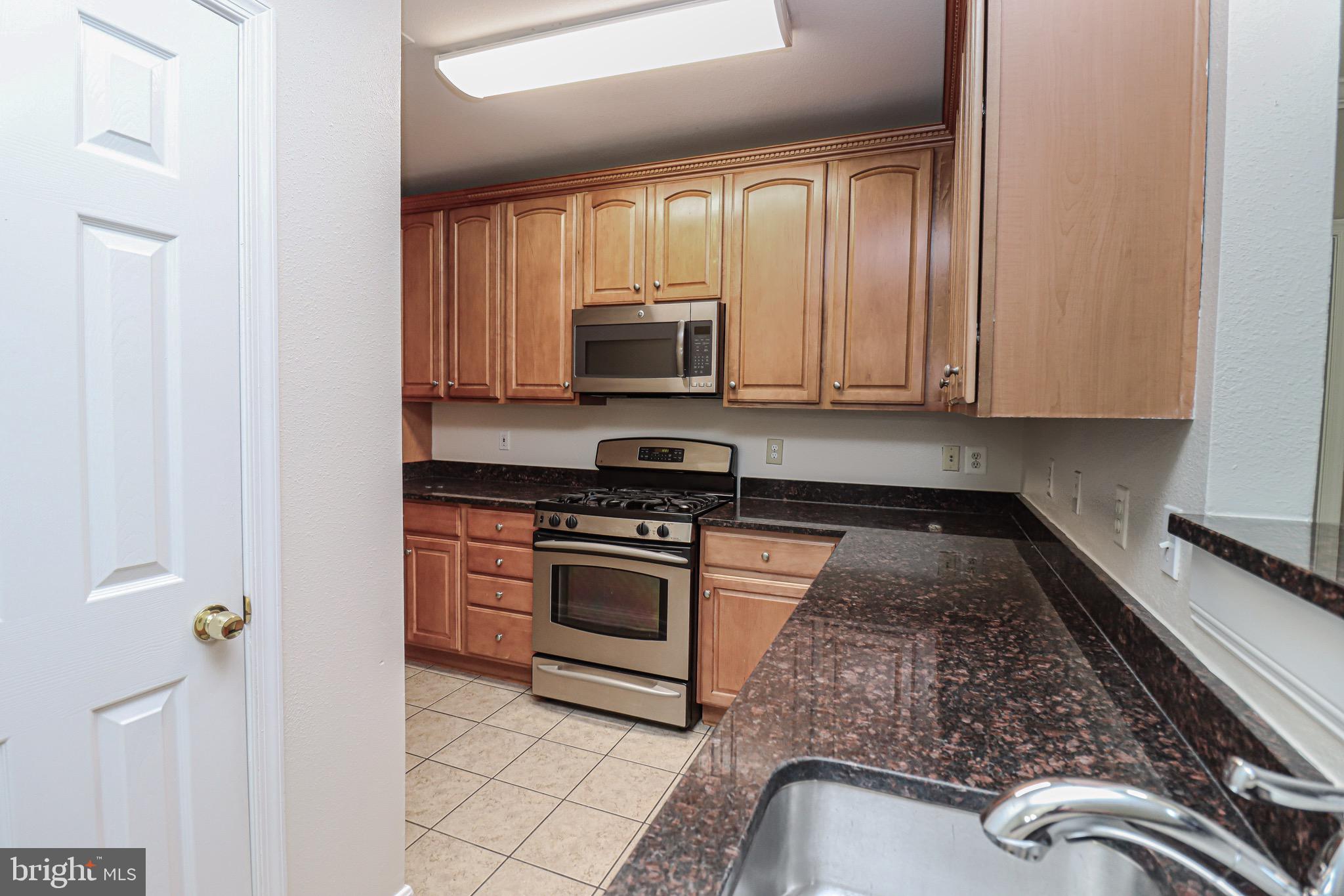 13110 Marcey Creek Road, Unit 13110 Herndon, VA 20171 - Photo 21 of 48