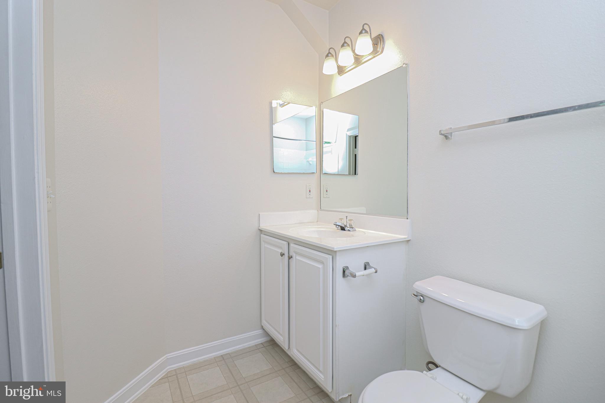 13110 Marcey Creek Road, Unit 13110 Herndon, VA 20171 - Photo 37 of 48