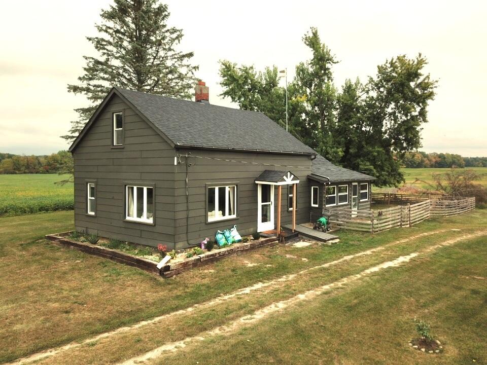 7411 Tuttle Road Pittsford, MI 49271 - Photo 2 of 29 DJI_0322