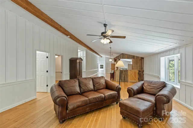 a view of a storage & utility room