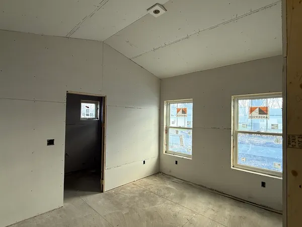 $284,900 | 405 East Larmon Street, Tolono, IL 61880