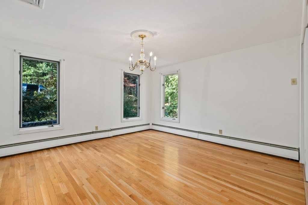 29 Algonquin Road Canton, MA 02021 - Photo 23 of 41