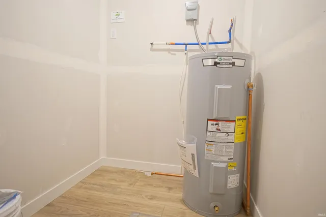 $349,900 | 455 North EASTFIELD Circle, Milford, IN 46542