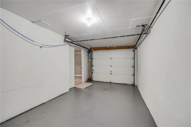 $224,700 | 1910 South Jackson Drive, Independence, MO 64057