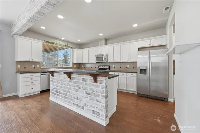 $594,000 | 15331 92nd Avenue Southeast, Yelm, WA 98597