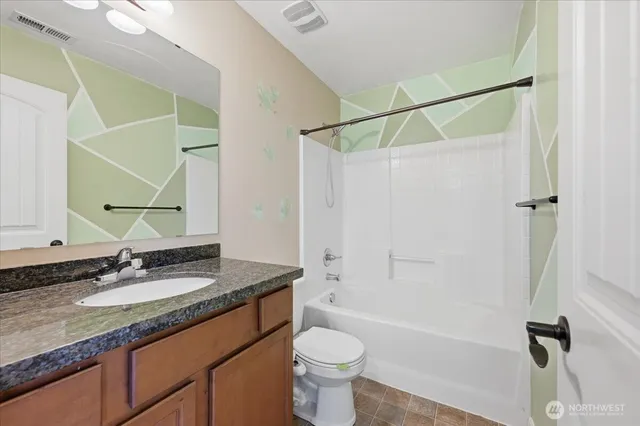 $594,000 | 15331 92nd Avenue Southeast, Yelm, WA 98597