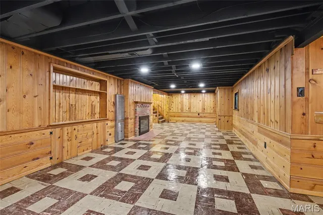 $239,000 | 10397 Midland Boulevard, Overland, MO 63114