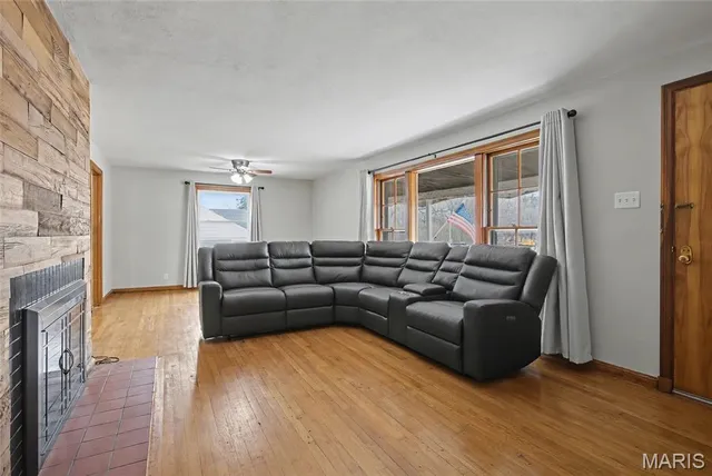 $239,000 | 10397 Midland Boulevard, Overland, MO 63114