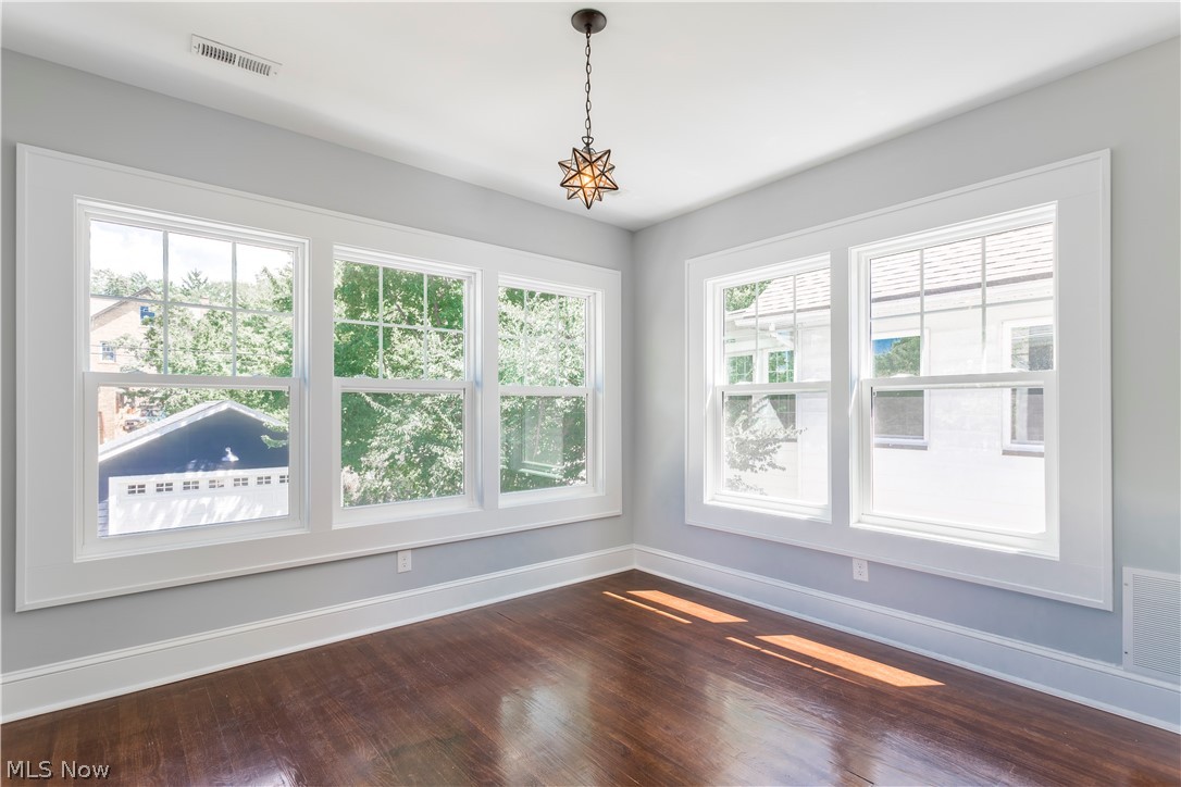 2271 South Overlook Road Cleveland, OH 44106 - Photo 25 of 33 Gallery Image 25