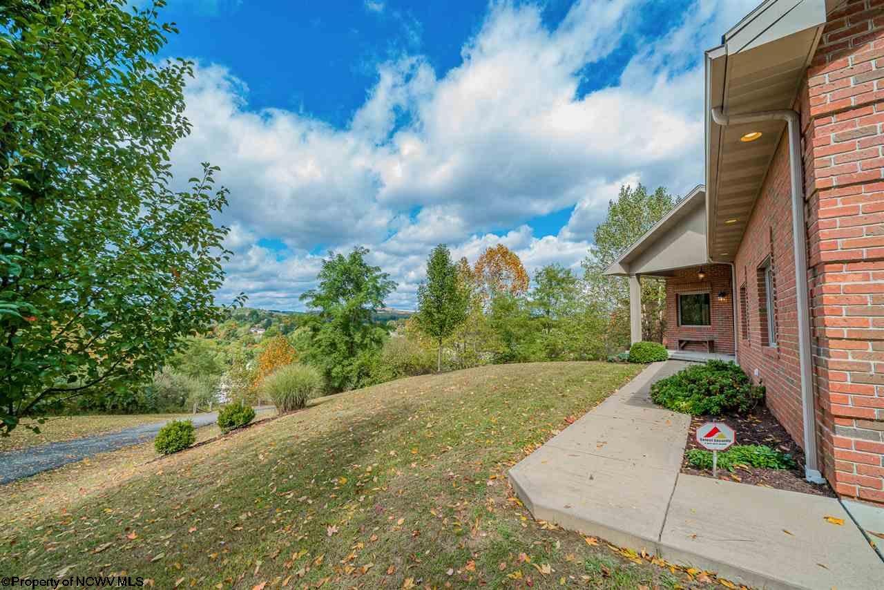 831 Fairmont Road Morgantown, WV 26501 - Photo 27 of 30 Gallery Image 27