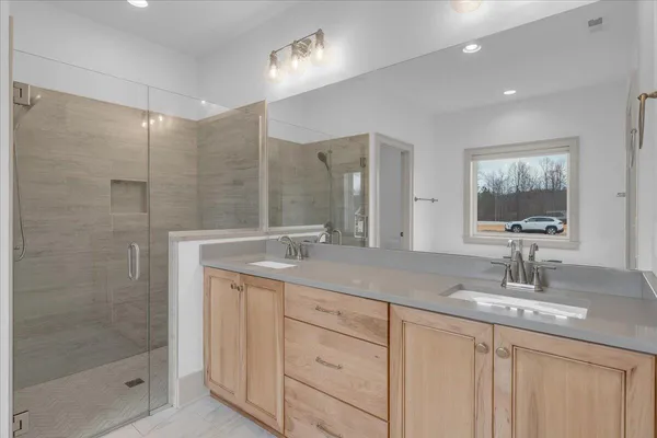 $539,000 | 3200 Crockett Pointe, Jasper, TN 37347