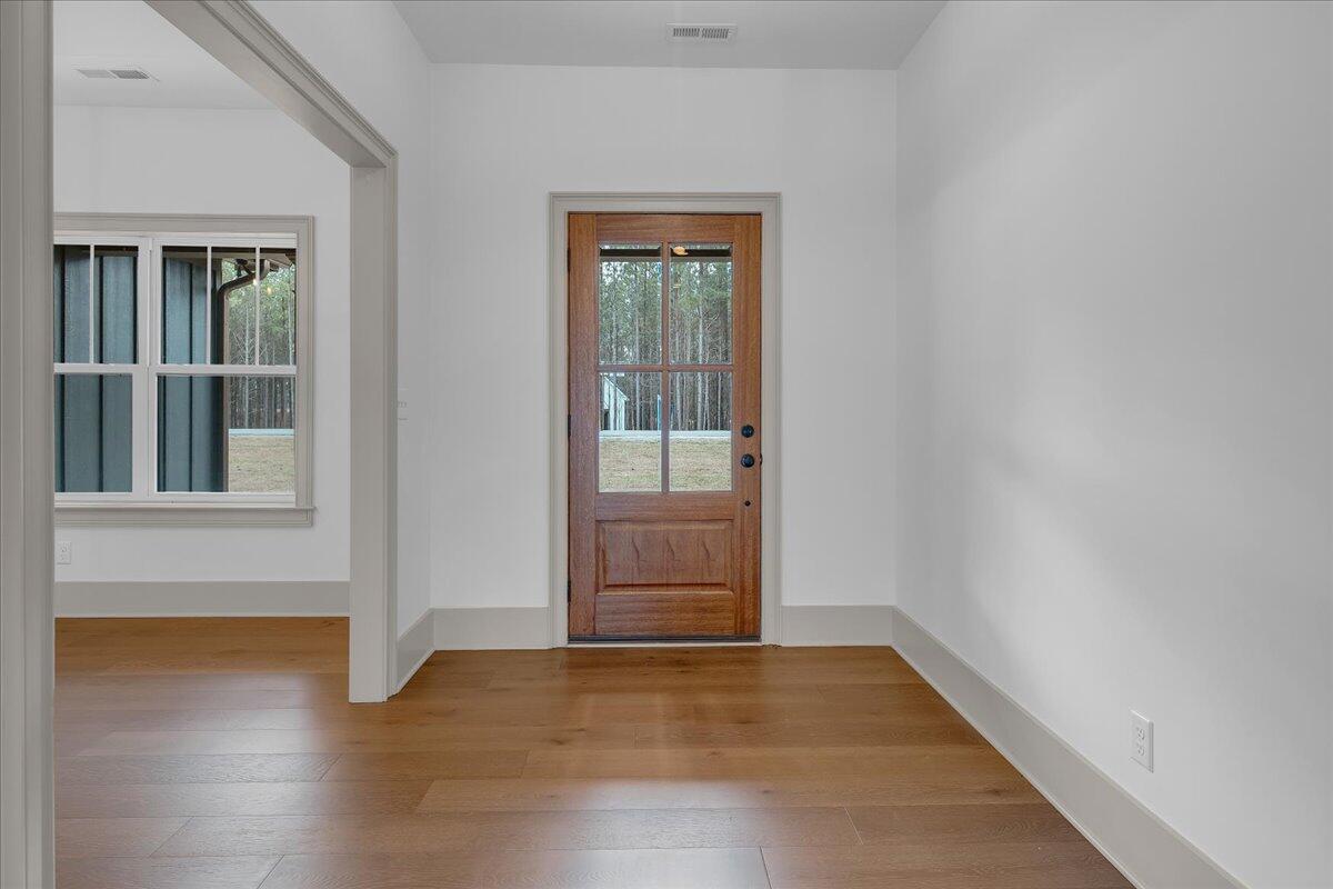 3200 Crockett Pointe Jasper, TN 37347 - Photo 10 of 77 07-BOX05910