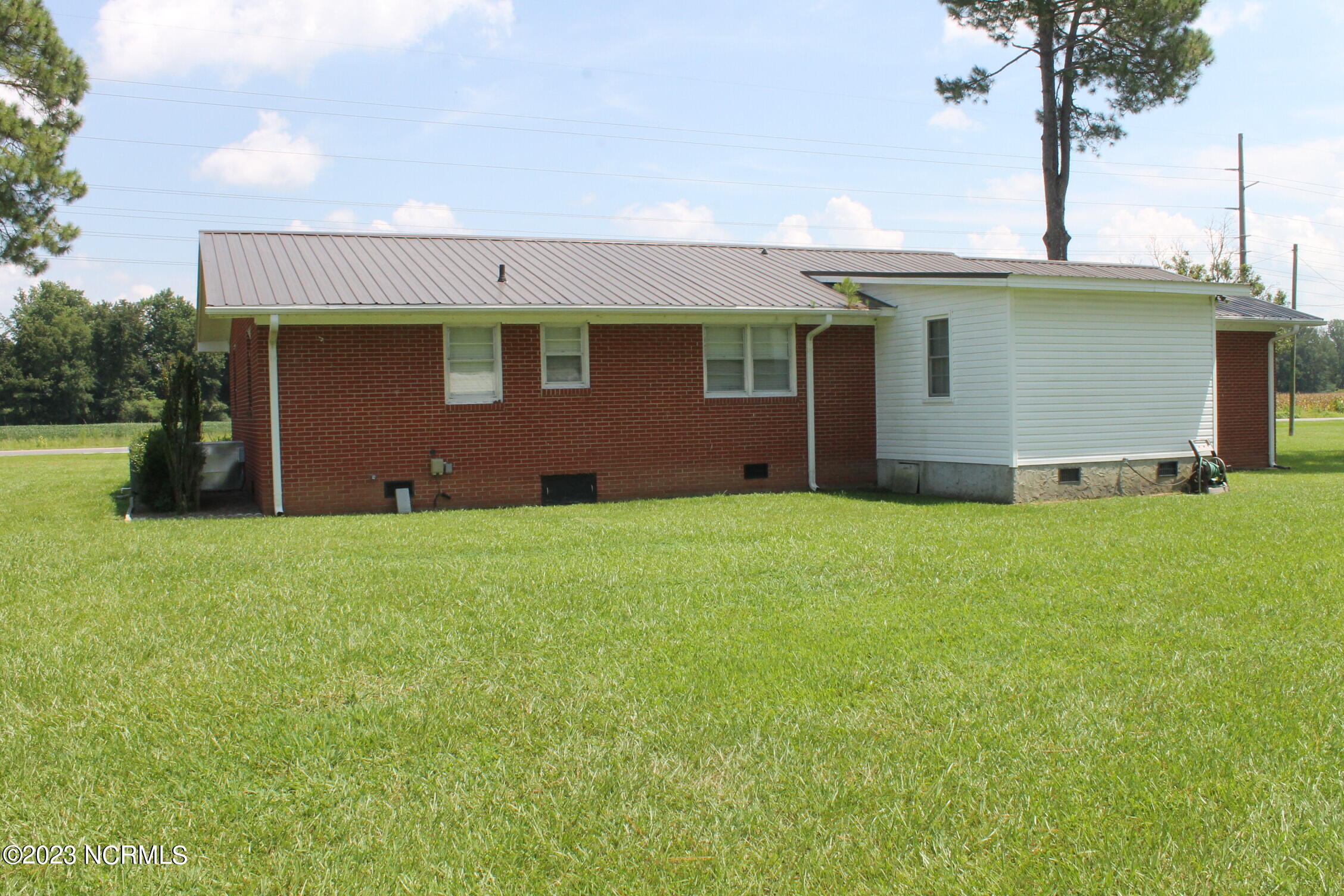 8462 Peacock Road Chadbourn, NC 28431 - Photo 10 of 43 IMG_1572