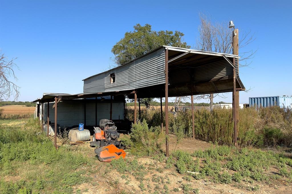 414 Bird Road Merkel, TX 79536 - Photo 4 of 19 a view of outdoor space and deck