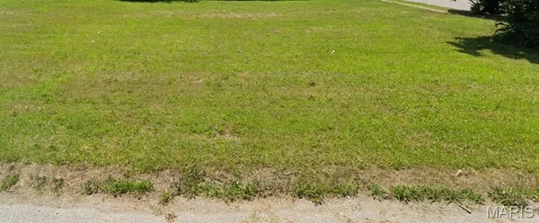 $3,500 | 2201 Gaty Avenue, East St. Louis, IL 62205