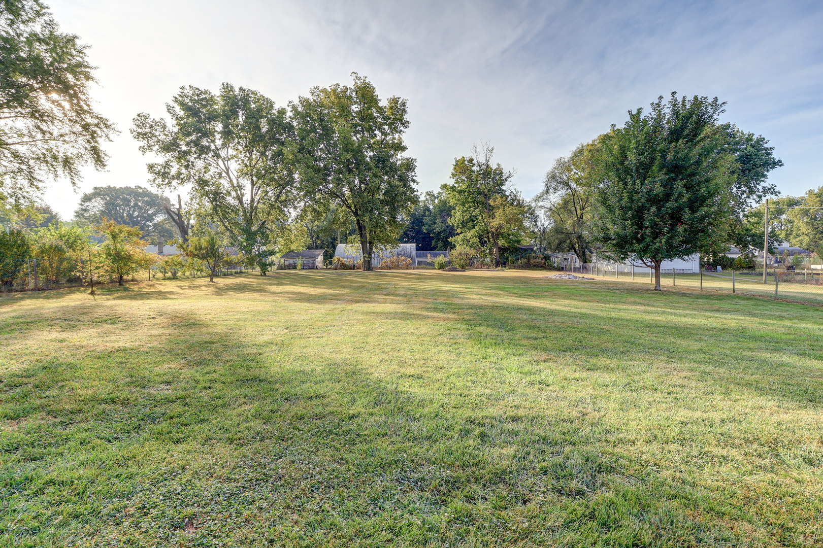 24839 Indian Ridge Road Sterling, IL 61081 - Photo 31 of 33 a view of a water fountain and a big yard