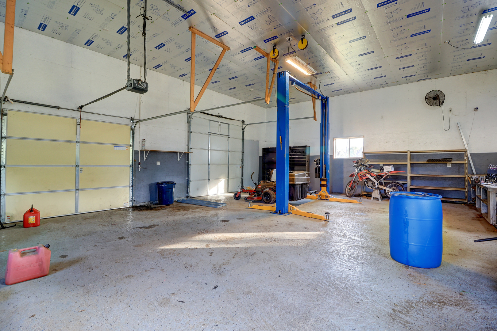 24839 Indian Ridge Road Sterling, IL 61081 - Photo 4 of 33 a view of a room with gym equipment