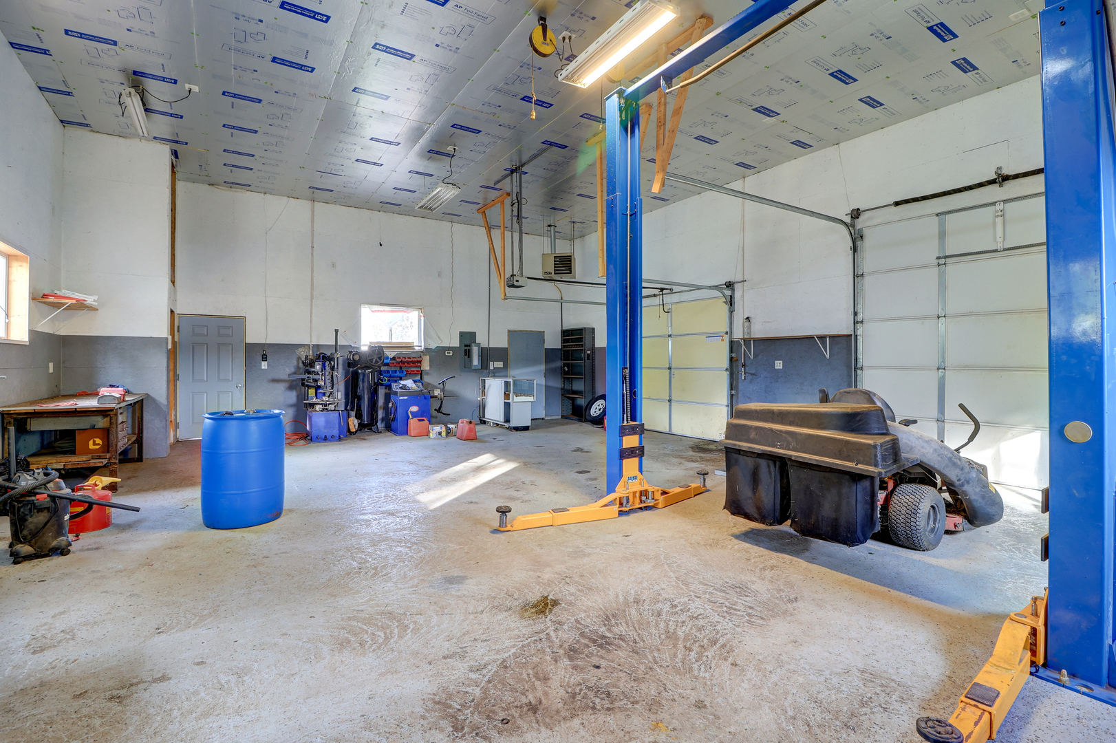 24839 Indian Ridge Road Sterling, IL 61081 - Photo 5 of 33 a view of storage utility and utility room