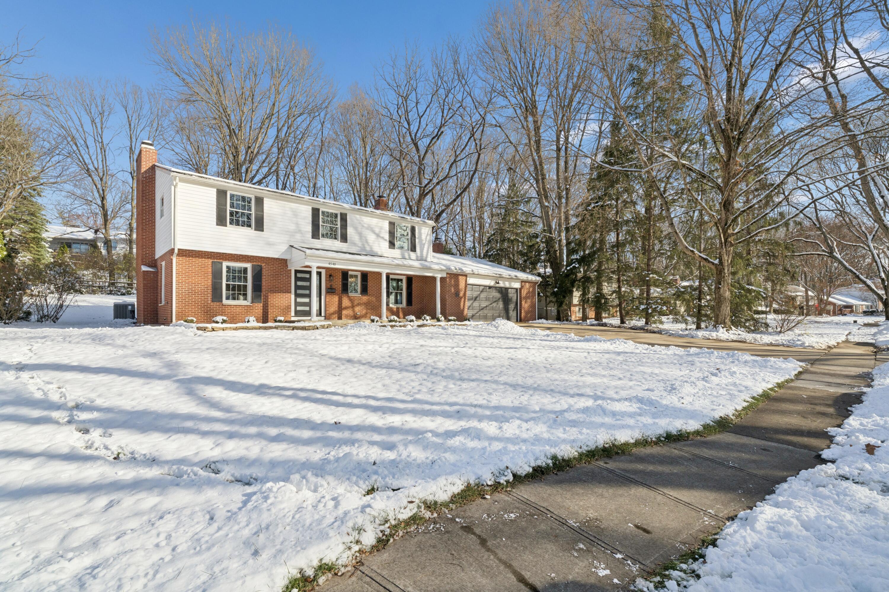4540 Langport Road Columbus, OH 43220 - Photo 2 of 65 Front of Home