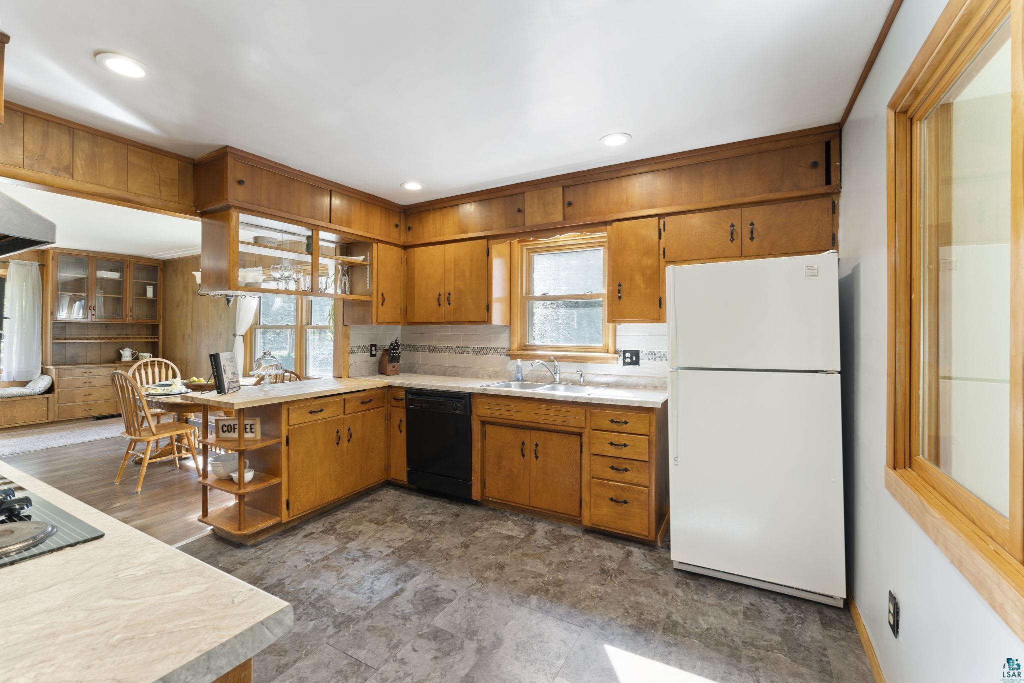 4431 Decker Road Duluth, MN 55811 - Photo 15 of 37 Gallery Image 15