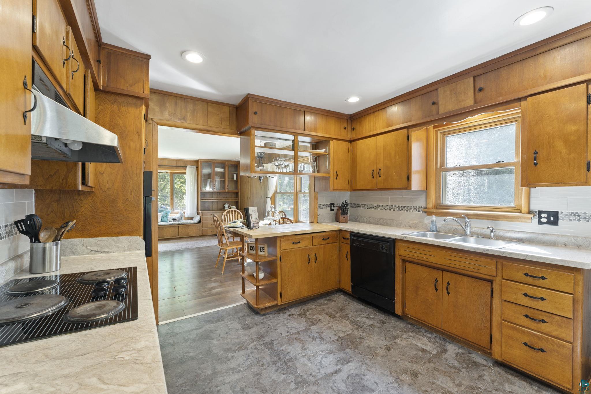 4431 Decker Road Duluth, MN 55811 - Photo 16 of 37 Gallery Image 16