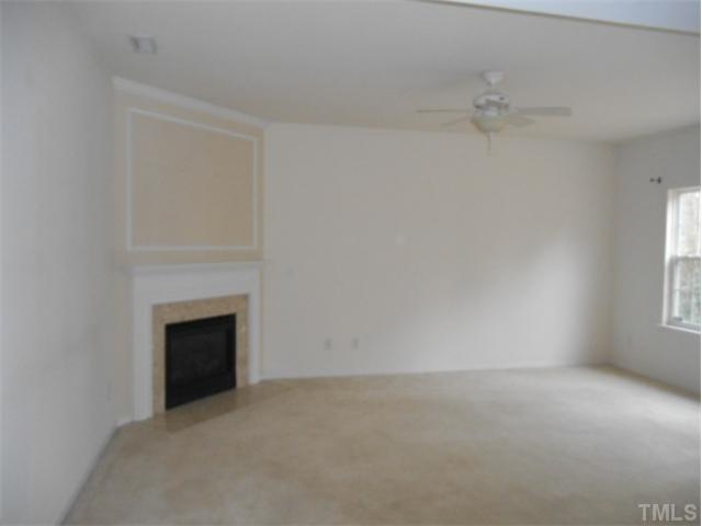 5416 Seaspray Lane Raleigh, NC 27610 - Photo 6 of 10 Gallery Image 6