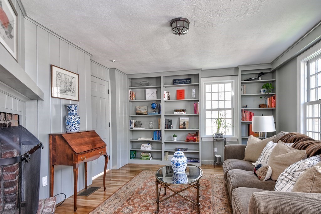 39 Nason Hill Road Sherborn, MA 01770 - Photo 6 of 32 Gallery Image 6