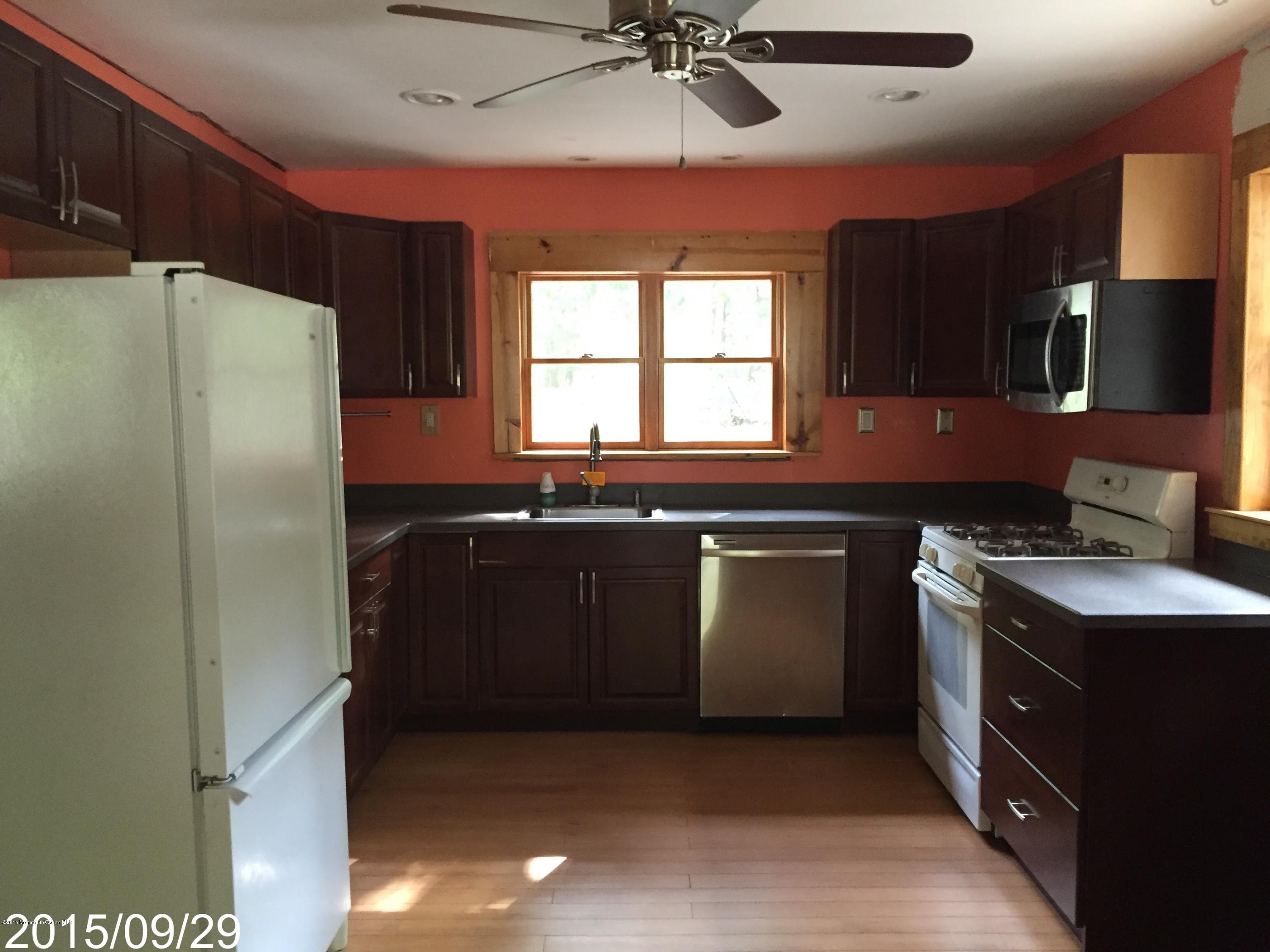 37 South Cooks Bridge Road Jackson, NJ 08527 - Photo 7 of 18 001(9)