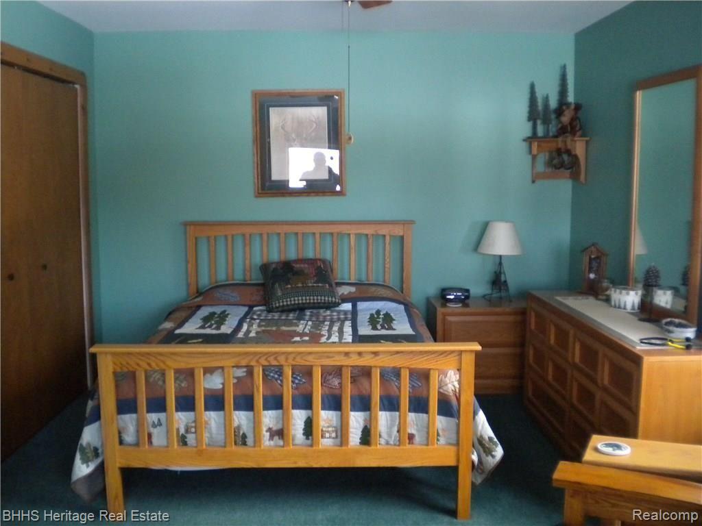 5543 King Road Howell, MI 48843 - Photo 23 of 30 Main floor bedroom - could be 1st floor master with full bath