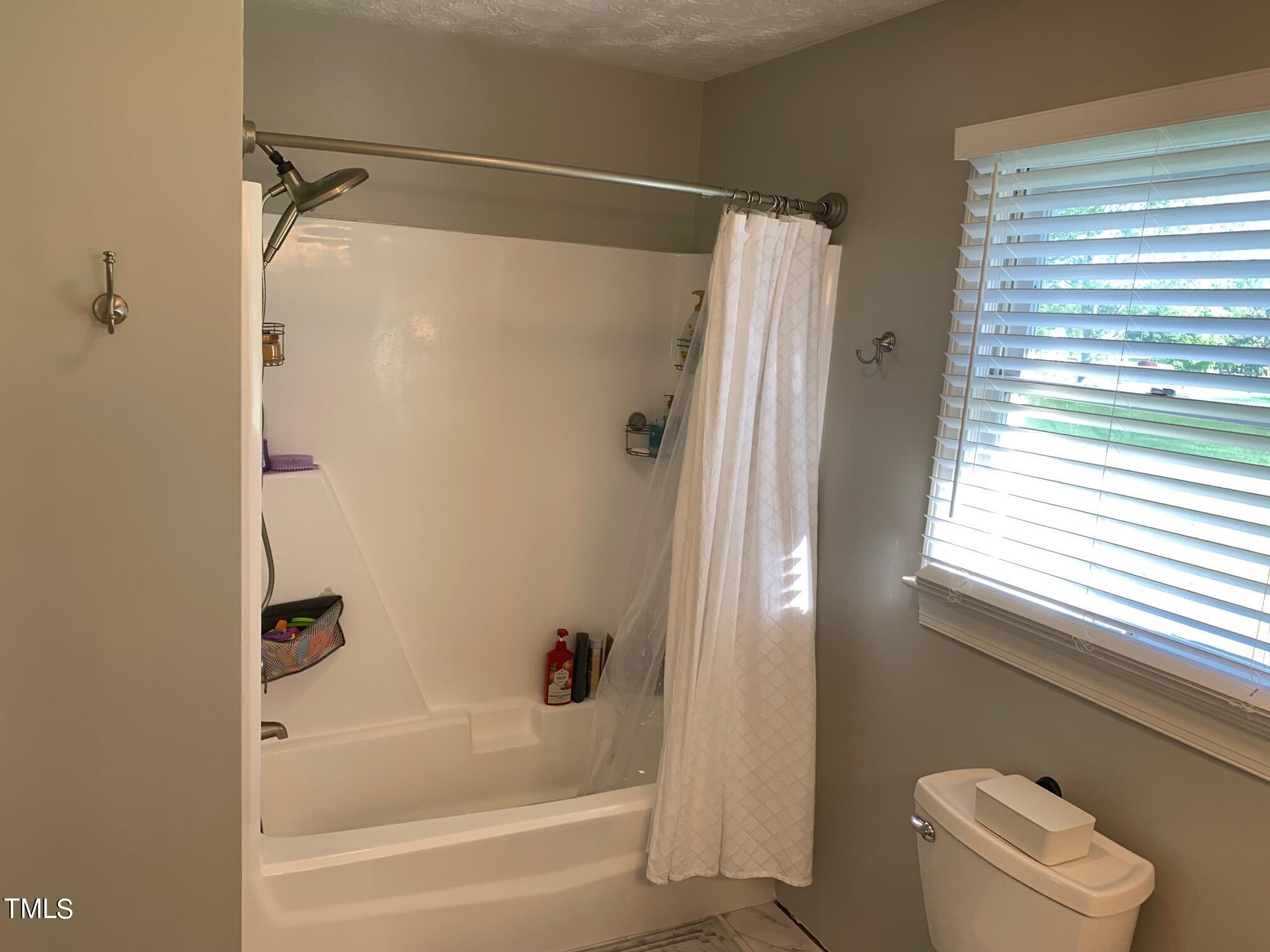 51 Fox Lane Roxboro, NC 27574 - Photo 12 of 25 IMG_7343