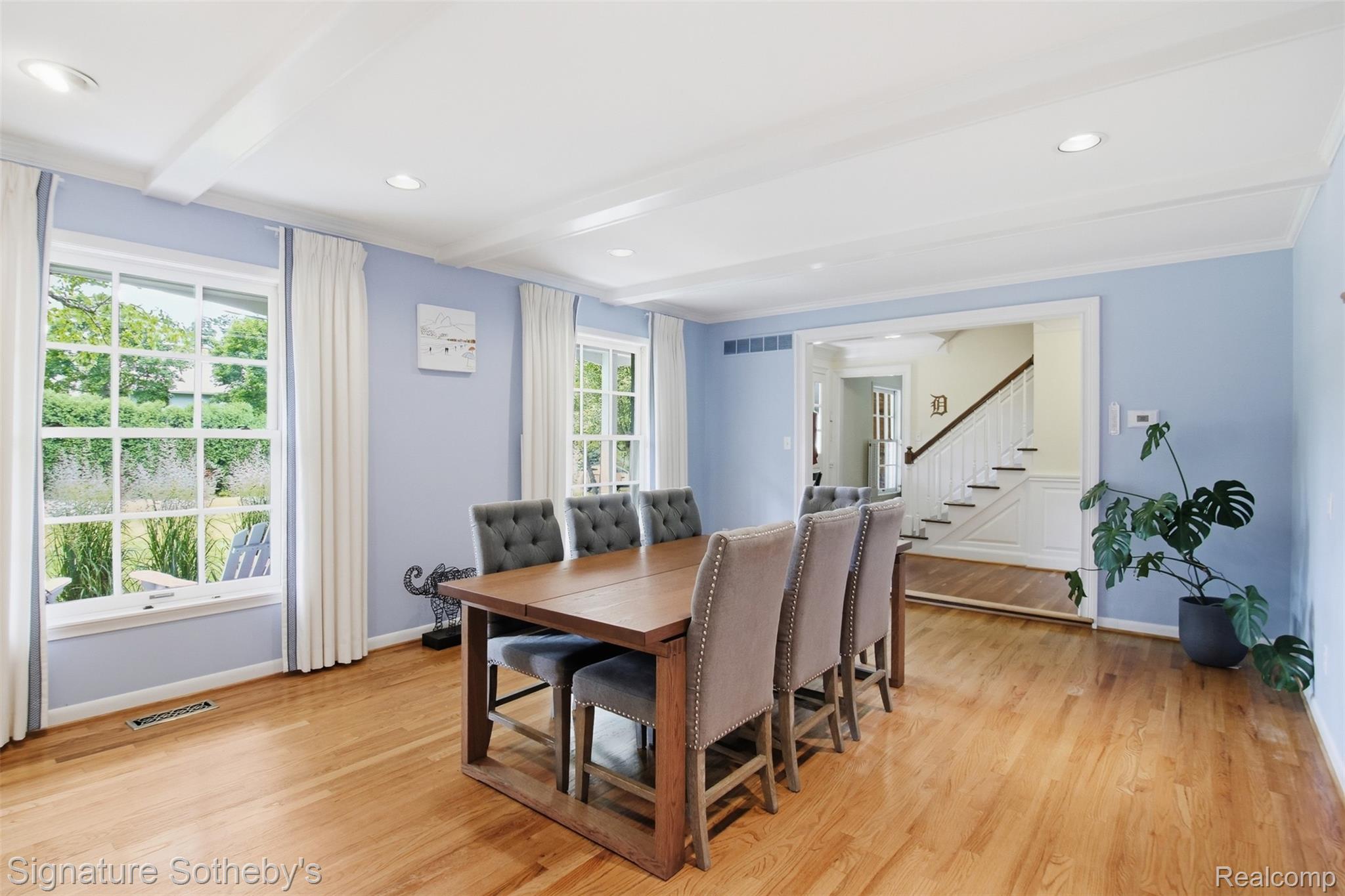 4784 Walnut Lake Road Bloomfield Hills, MI 48301 - Photo 2 of 17 Dining room