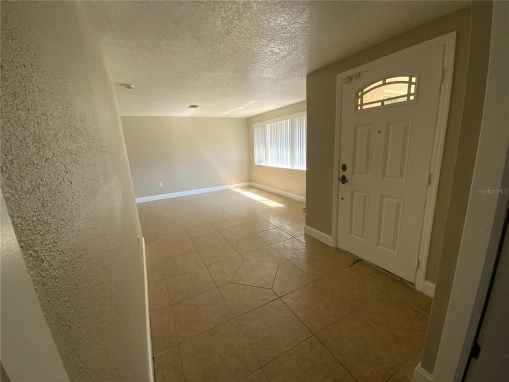 4625 Compass Court New Port Richey, FL 34652 - Photo 2 of 25 Gallery Image 2