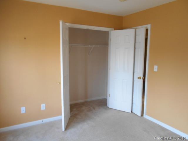3221 Arklow Road Charlotte, NC 28269 - Photo 17 of 23 Gallery Image 17