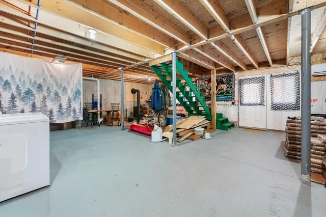 $400,000 | 49 Smithton Road, Freedom, ME 04941