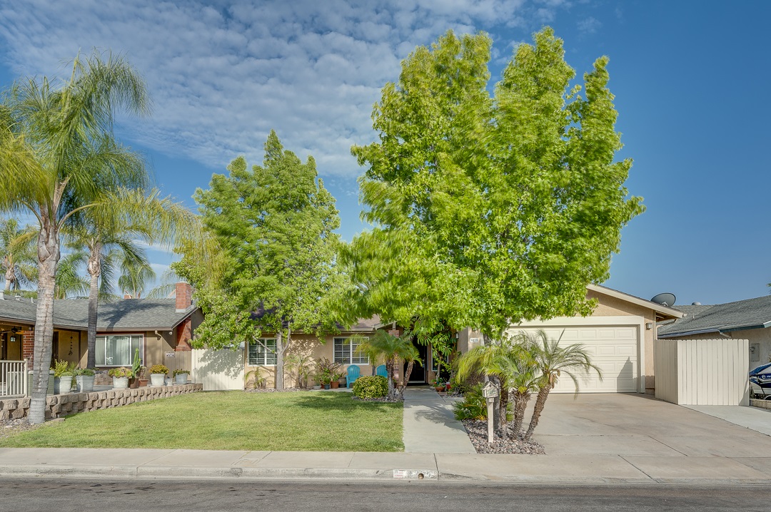 9239 Lake Hill Road Santee, CA 92071 - Photo 3 of 25 Gallery Image 3