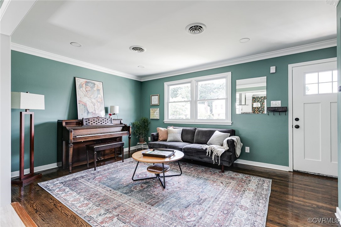 5615 Lipton Road Richmond, VA 23225 - Photo 4 of 38 Step inside to discover new gorgeous hardwoods, cr