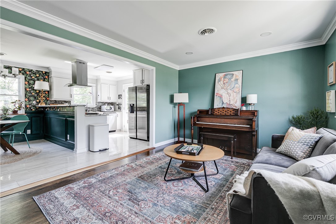 5615 Lipton Road Richmond, VA 23225 - Photo 6 of 38 Gatherings will be a dream in this open concept fl