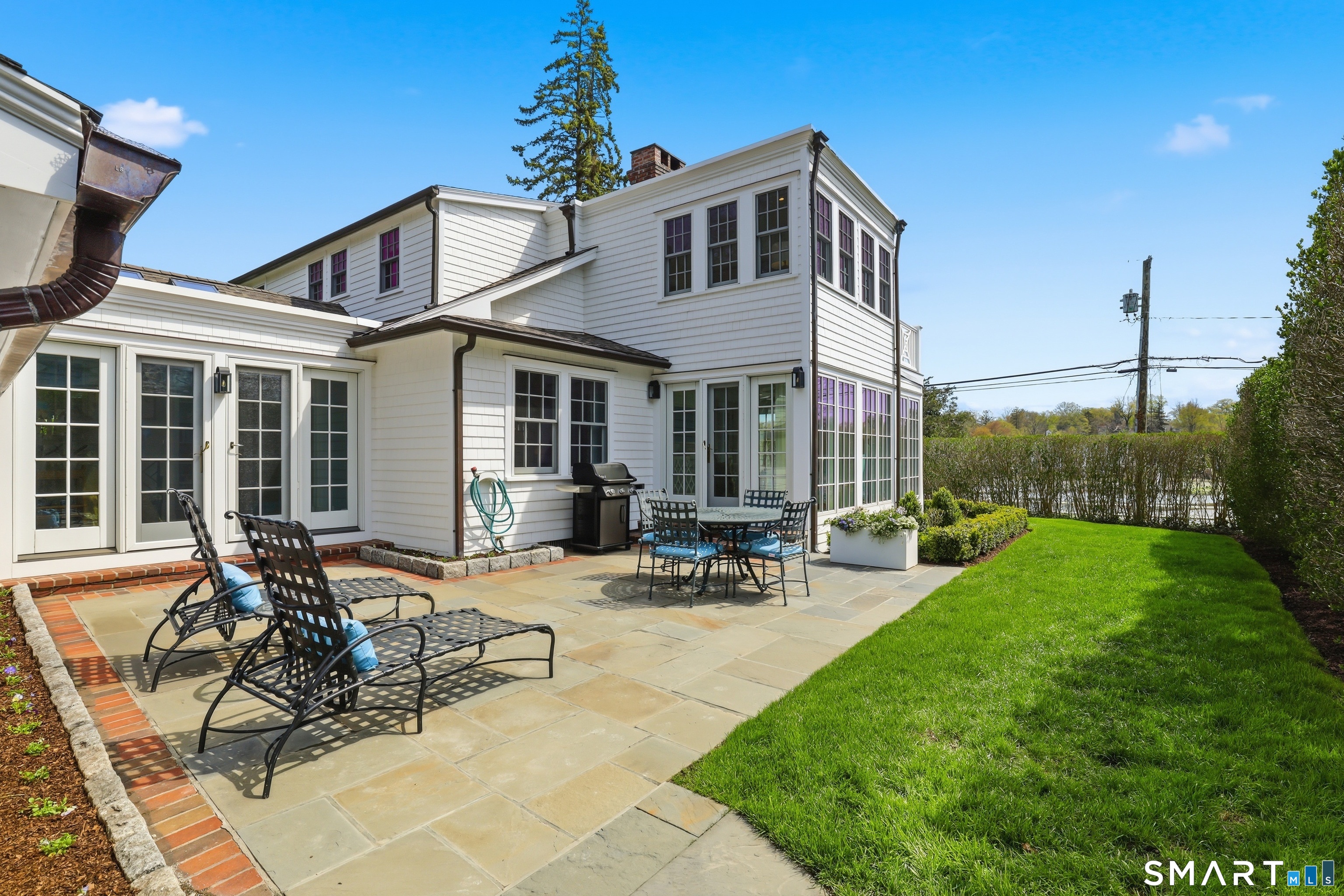 64 5 Mile River Road Darien, CT 06820 - Photo 34 of 40