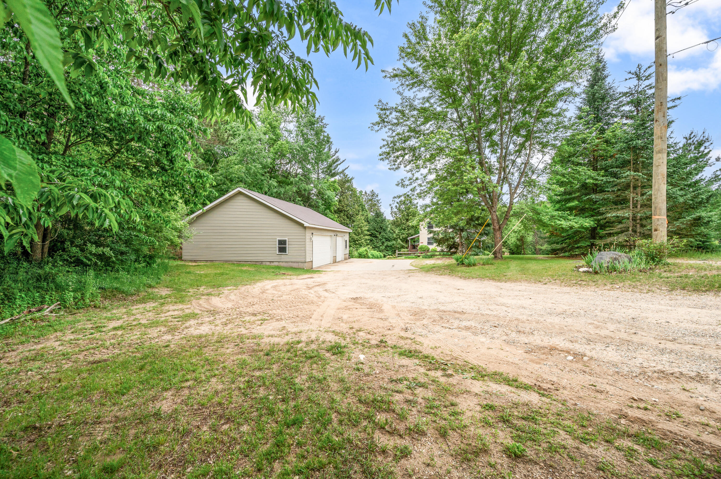 13325 Donna Road Big Rapids, MI 49307 - Photo 42 of 53 13325-DonnaDr-BigRapids-40
