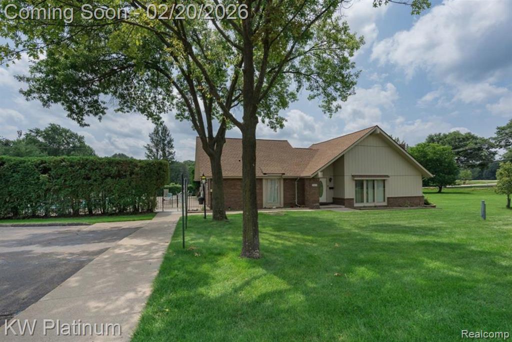 2959 Meadowbrook Drive Rochester Hills, MI 48309 - Photo 27 of 34