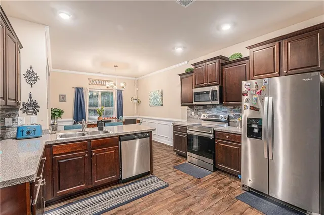 $320,000 | 11971 Quail Road, Hampton, GA 30228