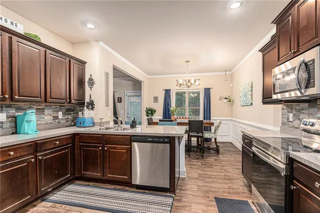 $320,000 | 11971 Quail Road, Hampton, GA 30228