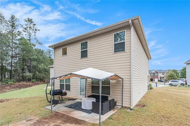 $320,000 | 11971 Quail Road, Hampton, GA 30228