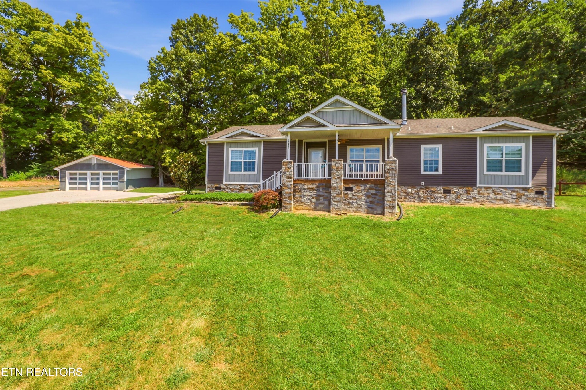 3926 Roberts Road Corryton, TN 37721 - Photo 1 of 15 Gallery Image 1