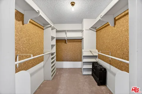 $899,000 | 23255 Covello Street, Canoga Park, CA 91304