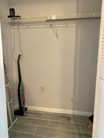 a view of backyard with garden and entryway