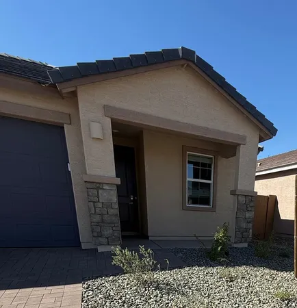 $2,390 | 9829 West Monterey Way, Phoenix, AZ 85037