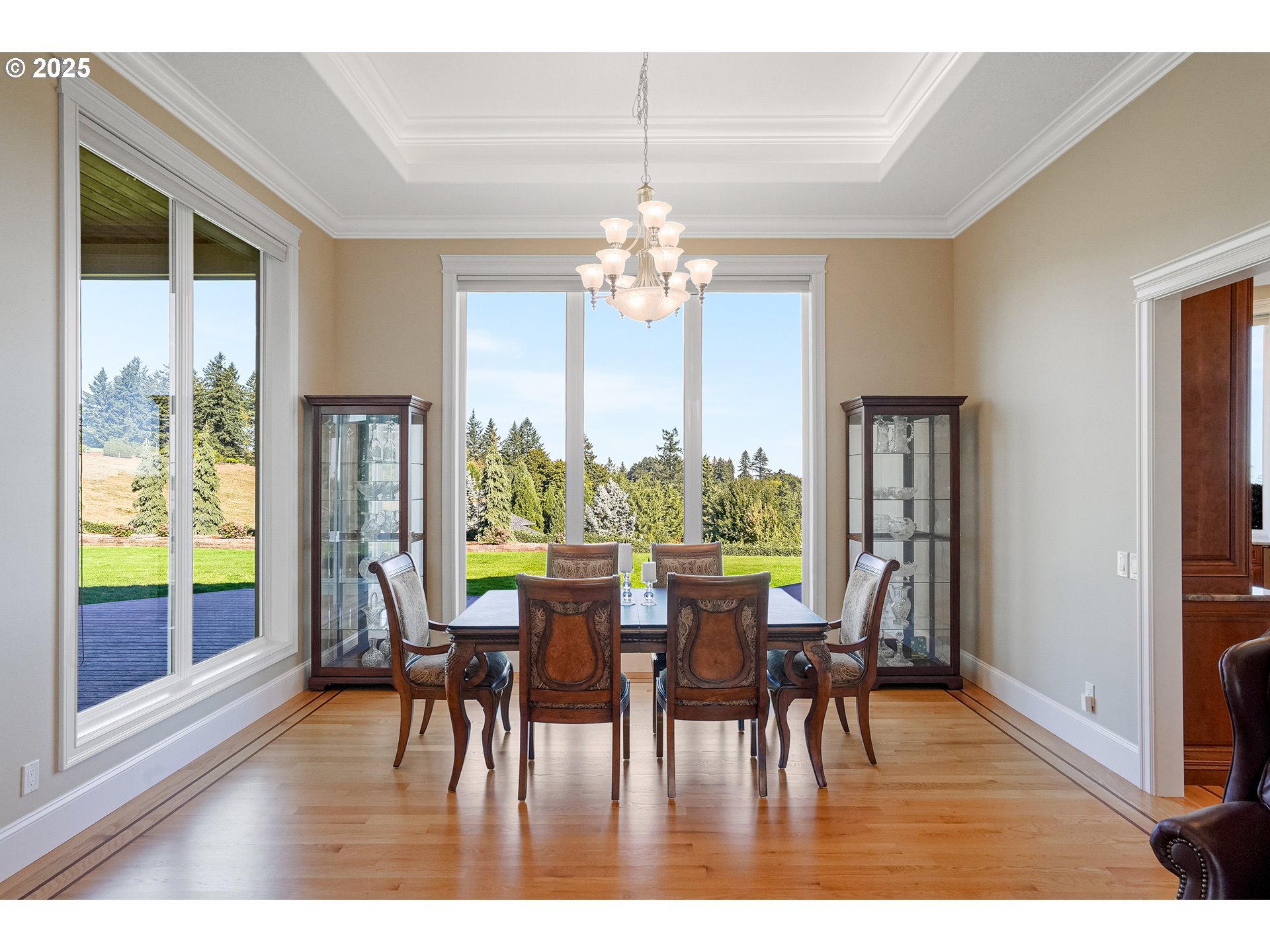 2721 Concomly Road South Salem, OR 97306 - Photo 18 of 48 a view of a dining room with furniture window and wooden floor