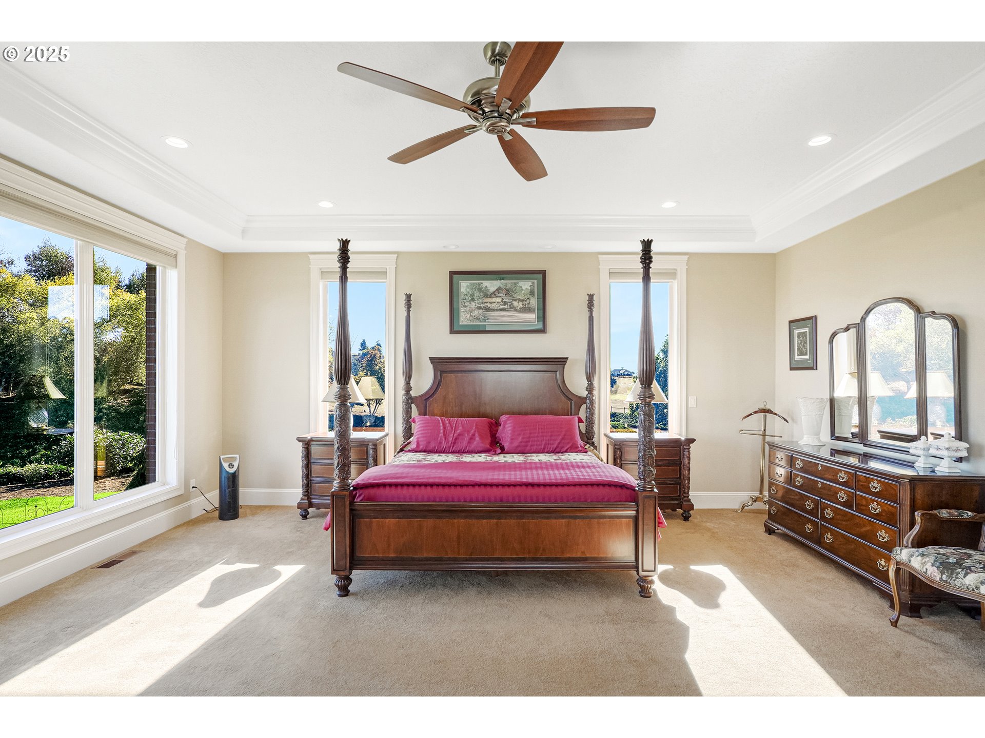 2721 Concomly Road South Salem, OR 97306 - Photo 24 of 48 a spacious bedroom with a bed next to a window with outer view