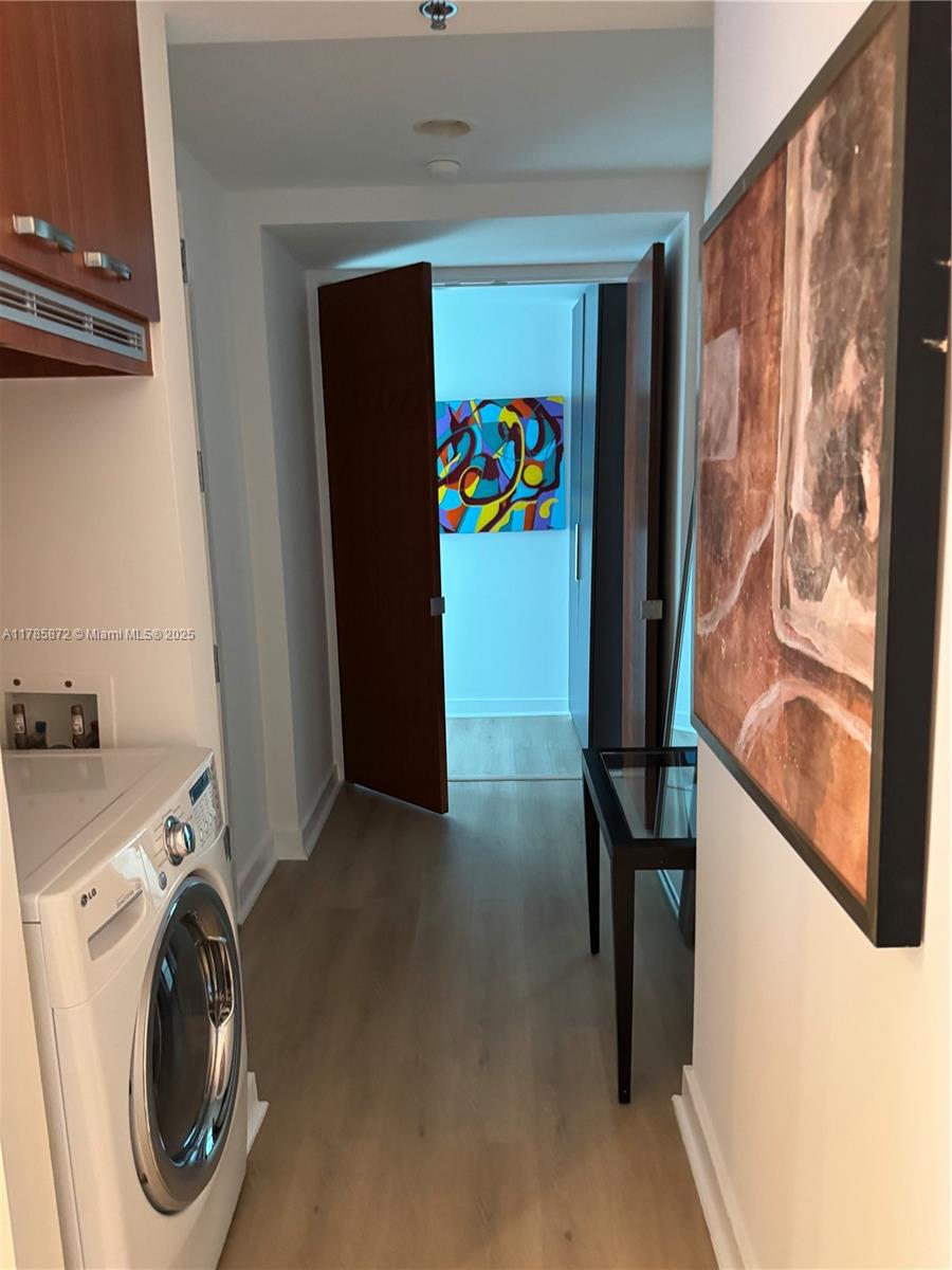 1395 Brickell Avenue, Unit 2813 Miami, FL 33131 - Photo 24 of 42